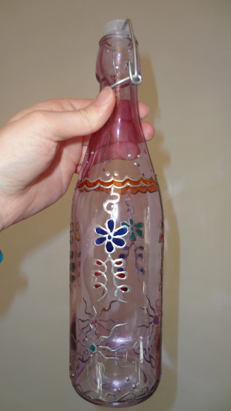 Bouteilles décorées – Decorated Bottles